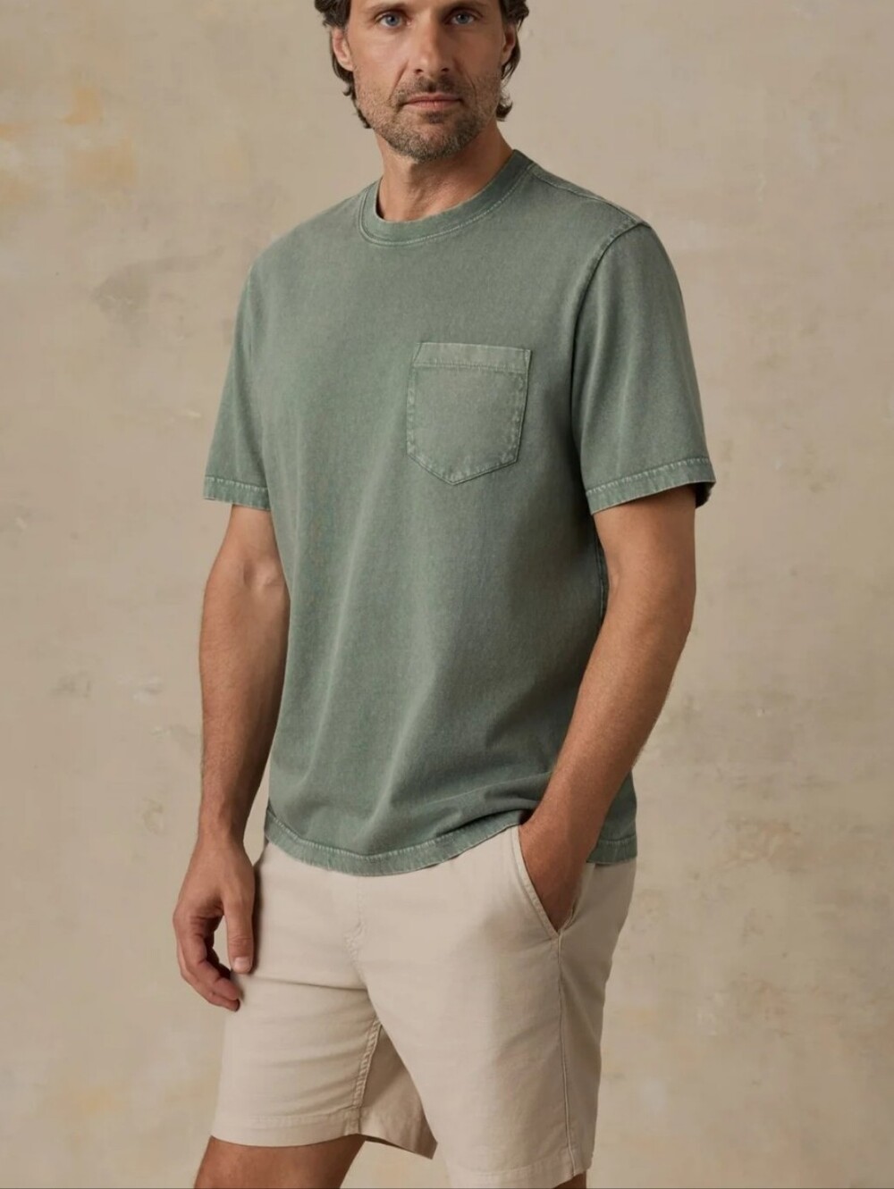 Faherty Sunwashed Organic Cotton Short Sleeve Pocket Tee Unisex